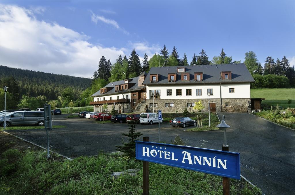 Hotel Annin ภายนอก รูปภาพ